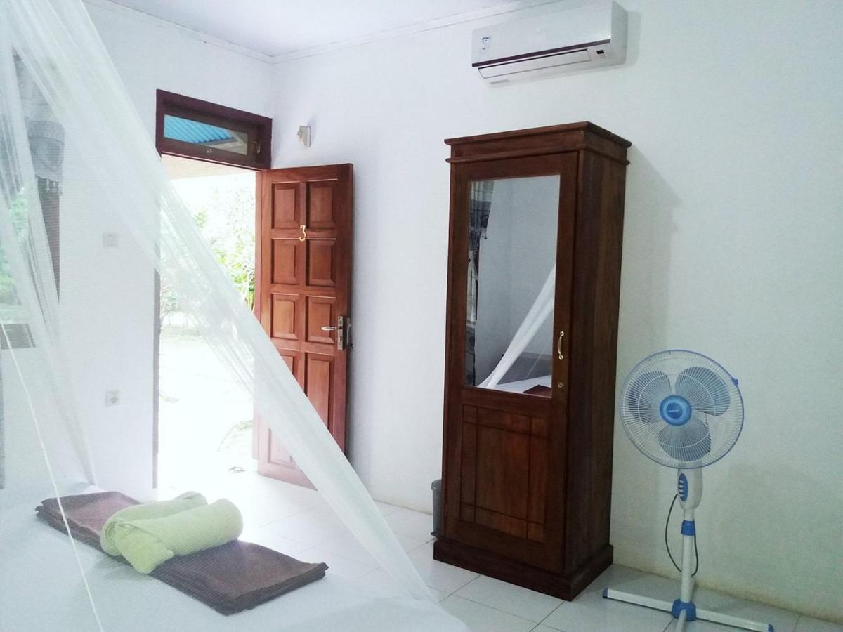 Tangkoko Macaca Hotel Rinondoran Kültér fotó