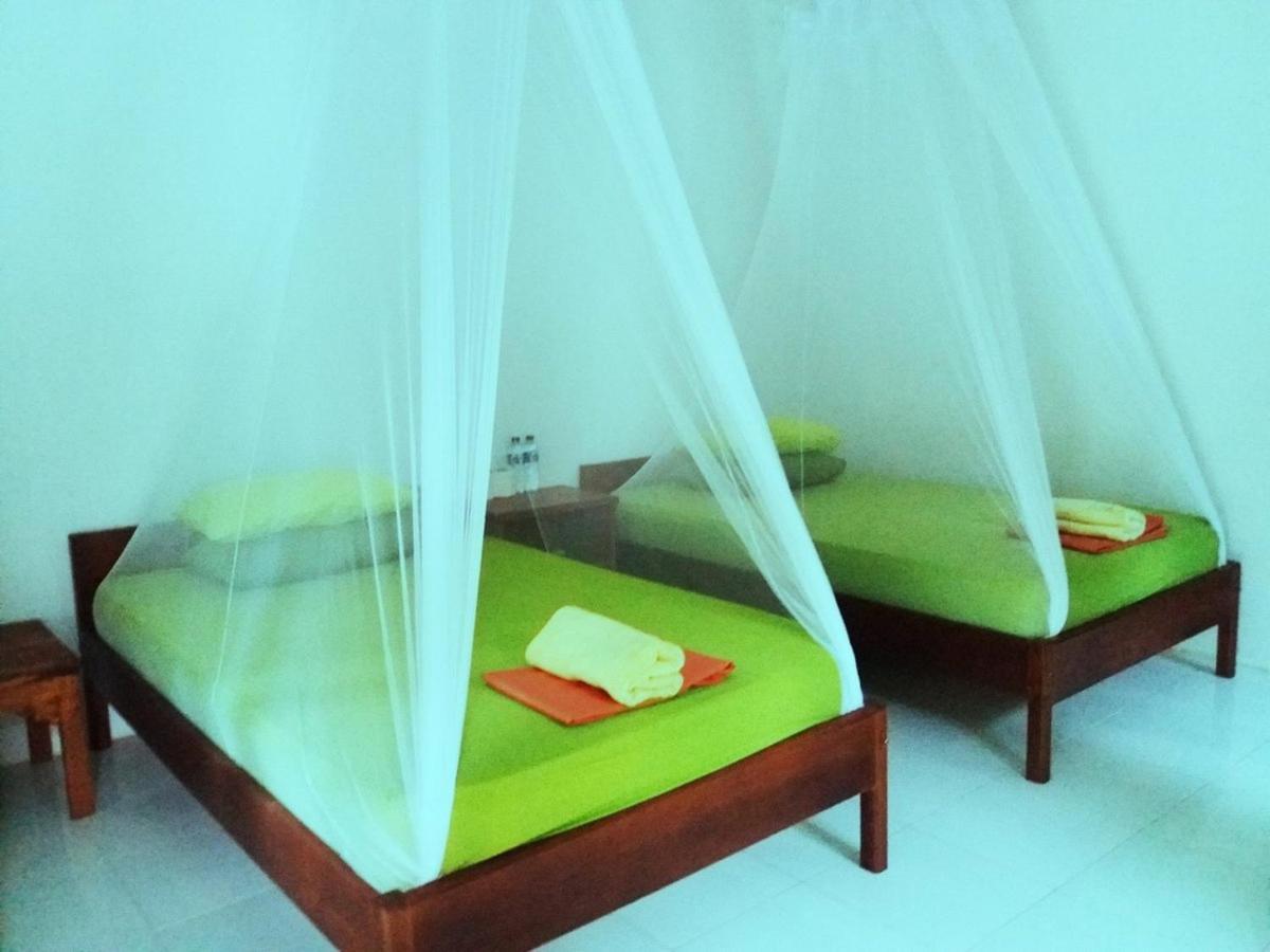 Tangkoko Macaca Hotel Rinondoran Kültér fotó