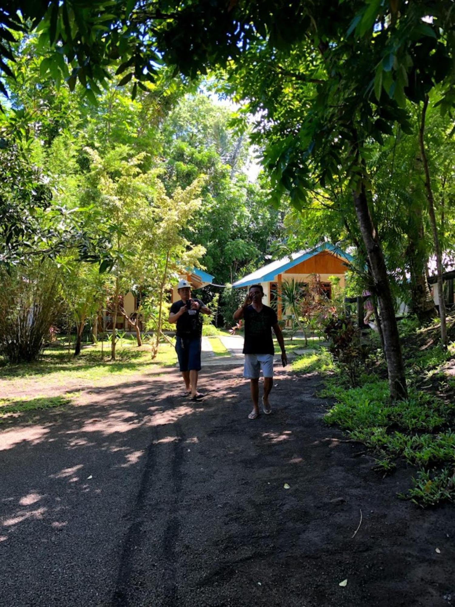 Tangkoko Macaca Hotel Rinondoran Kültér fotó